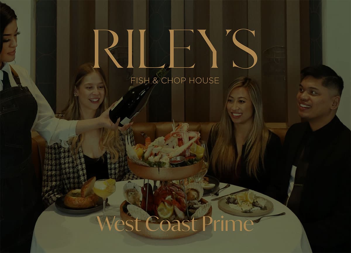 Riley's Fish & Steak website design